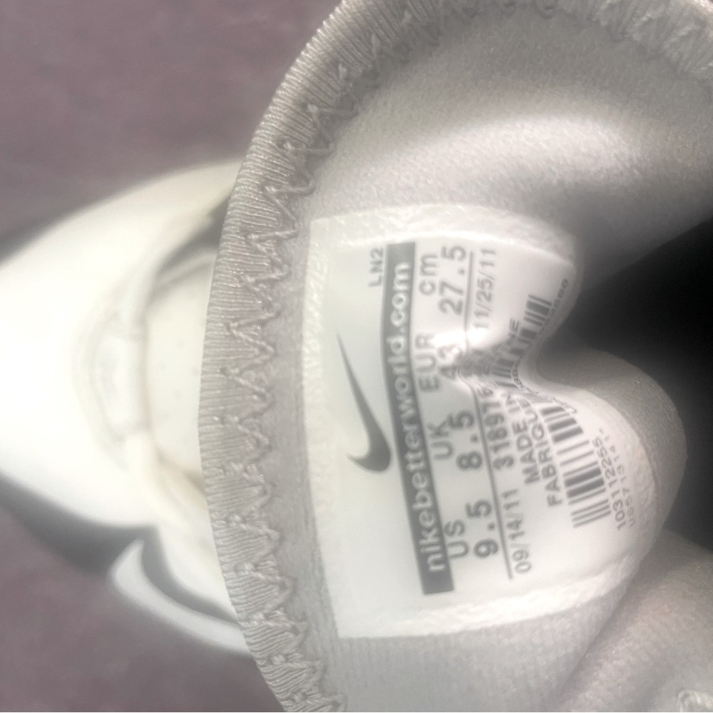 Men’s Athletic shoes (cleats)